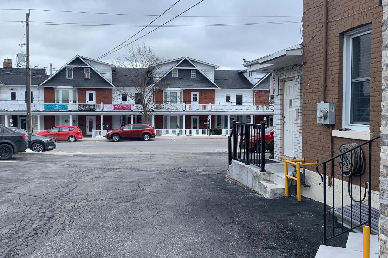 Lucien Motel Whitby Exterior foto
